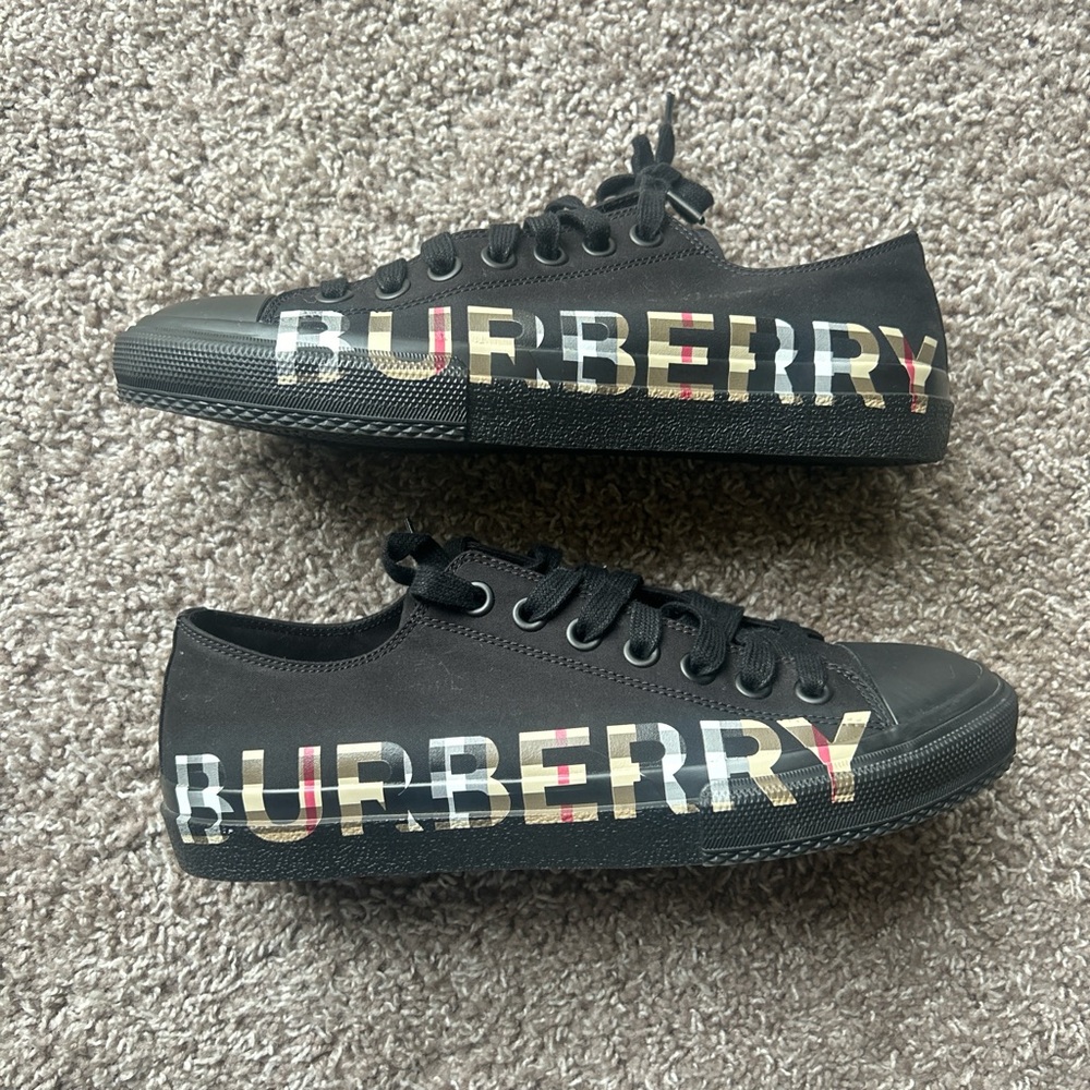 Burberry shoes only worn twice.